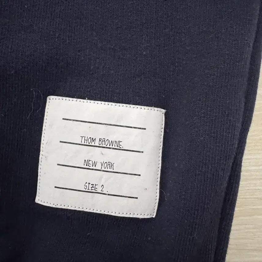 [BUNJANG] Thom Browne Back Tricolor Sweatshirt Navy Size 2 / 톰브라운 백삼선 네이비 맨투맨