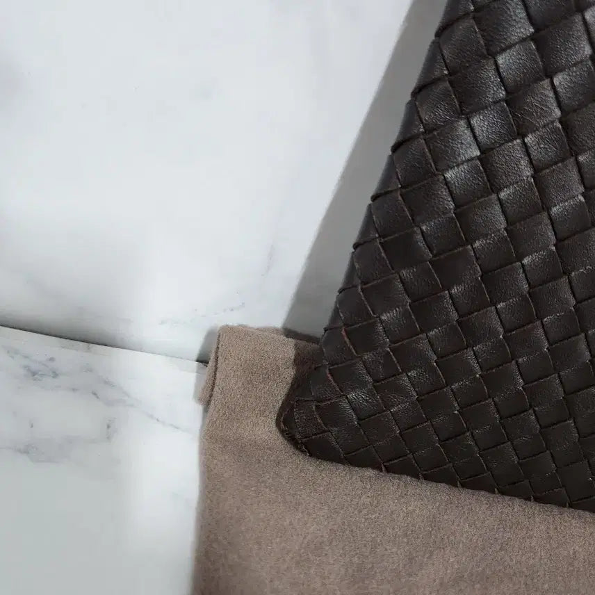 [BUNJANG] Bottega Veneta Intrecciato Clutch Black / 보테가 베네타 인트레치아토 클러치 블랙 M