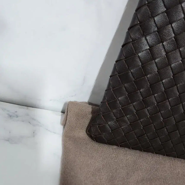 [BUNJANG] Bottega Veneta Intrecciato Clutch Black / 보테가 베네타 인트레치아토 클러치 블랙 M