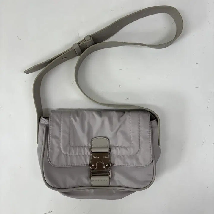 [BUNJANG] Matinkim Mini Buckle Bag / 마뗑킴 미니 버클백
