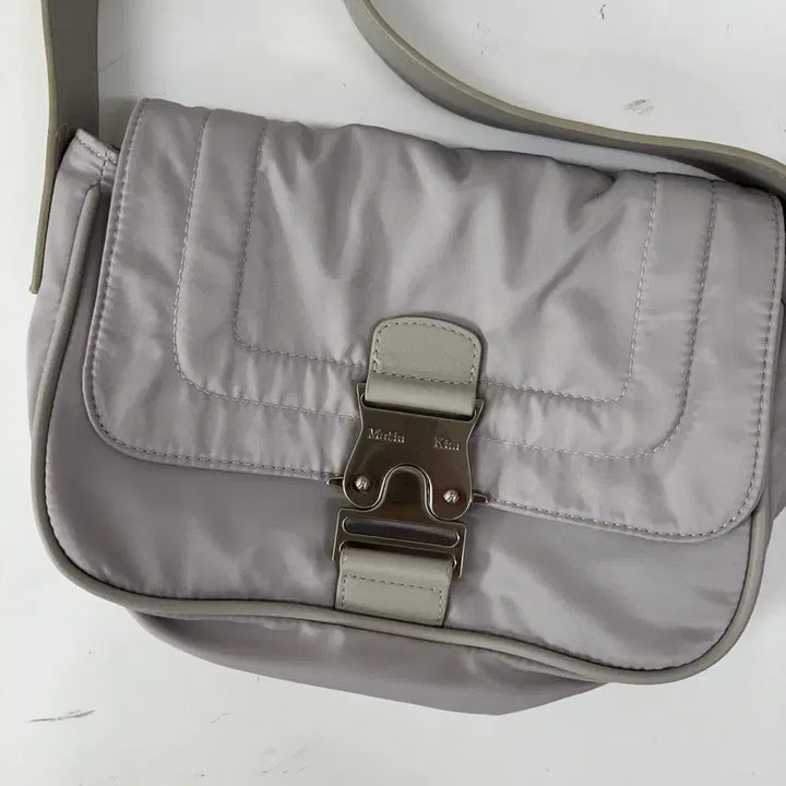 [BUNJANG] Matinkim Mini Buckle Bag / 마뗑킴 미니 버클백