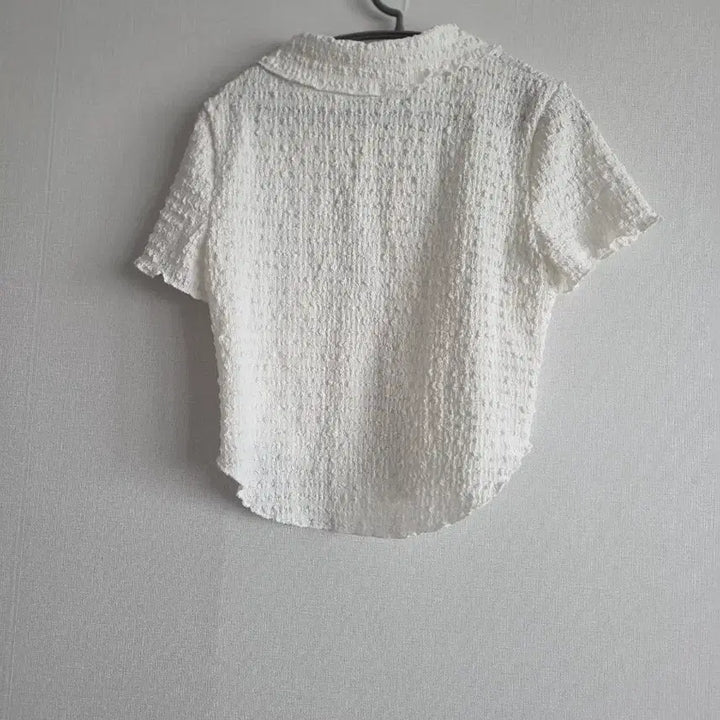 [BUNJANG] White Popcorn Short-Sleeve Blouse / 화이트 팝콘 반팔 블라우스