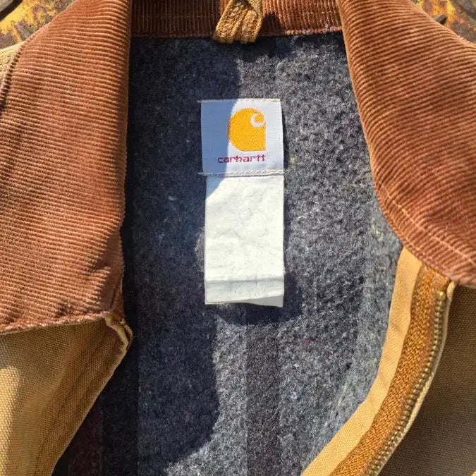 [BUNJANG] Carhartt Detroit J01 Jacket Size 48 / 칼하트 디트로이트 j01 48
