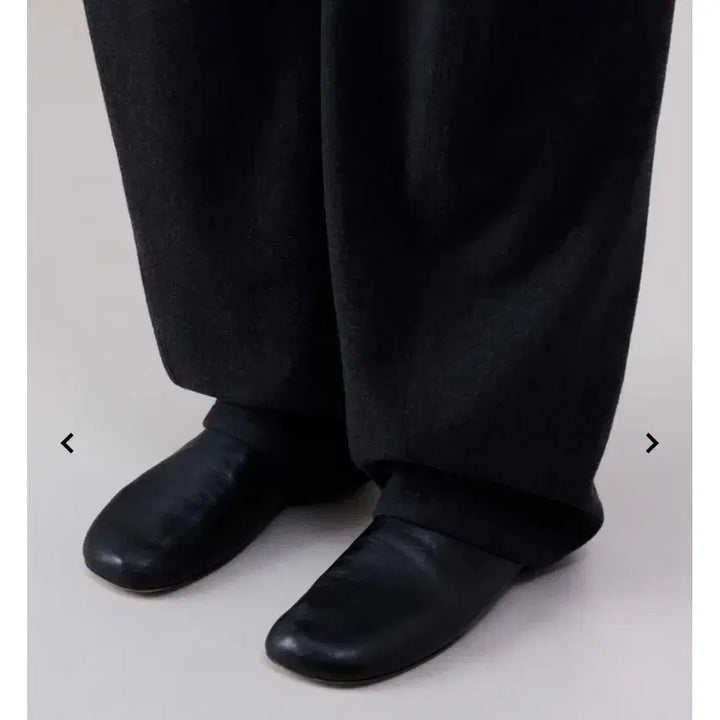 [BUNJANG] Lemaire Leather Slide Slippers / 르메르 슬리퍼 블랙 40