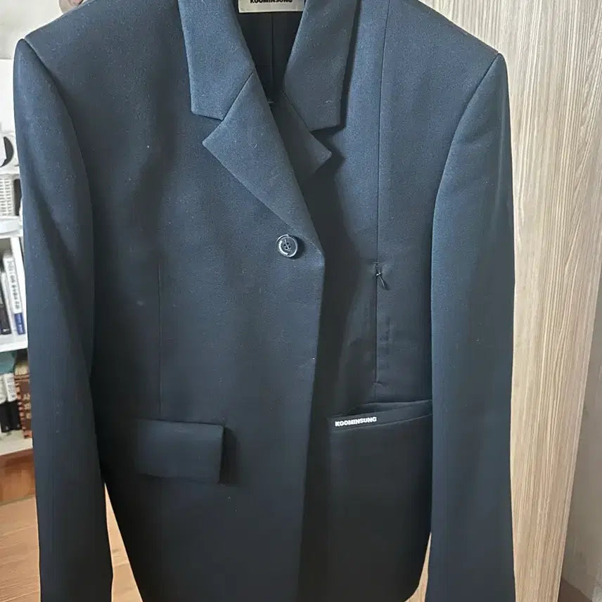 [BUNJANG] Gu Minseong One-Button Blazer M Size / 구민성 원버튼 블레이저