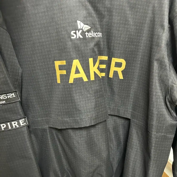 [BUNJANG] T1 2025 Worlds Uniform Jacket Faker Marked 5-Star / 티원 25 월즈 페이커 유니폼 자켓 xl 5성