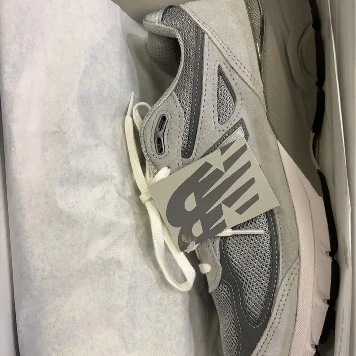 [BUNJANG] New Balance 990v4 Grey Silver / [265] 뉴발란스 990v4 그레이실버 새상품