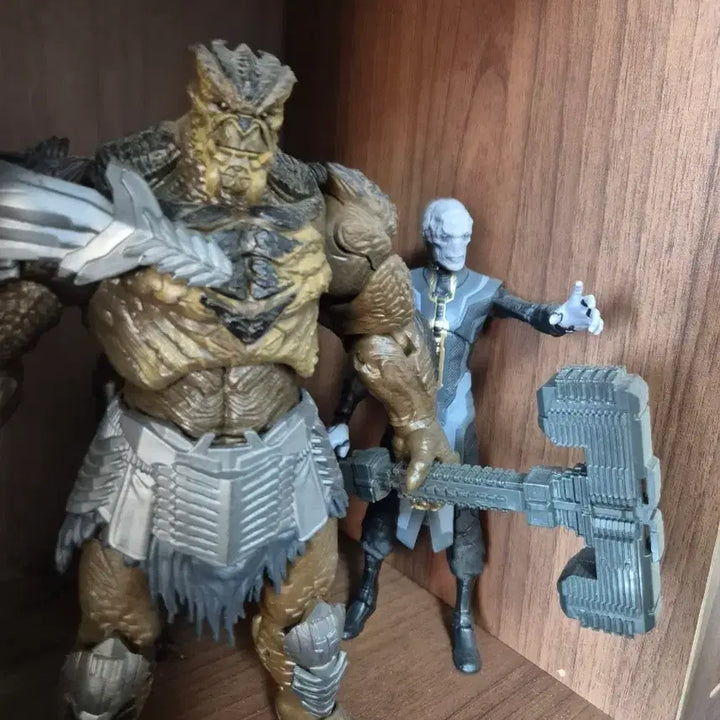 [BUNJANG] Marvel Legends Black Order (BAF Collectibles Obsidian, Ebony Maw, Corvus Glaive) / 마블레전드 블랙오더 (BAF 컬옵시디언, 에보니 모, 콜버스)