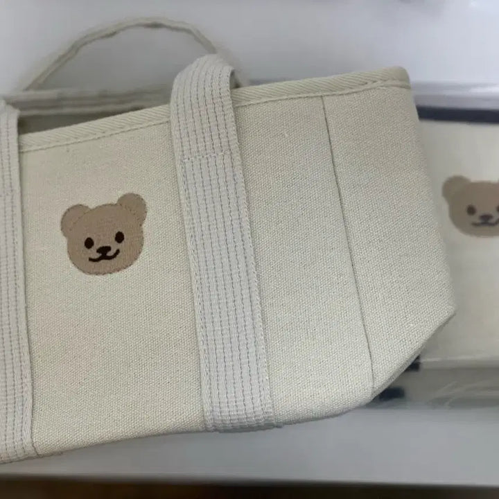 [BUNJANG] Bear Embroidery Canvas Tote Bag / 도트백