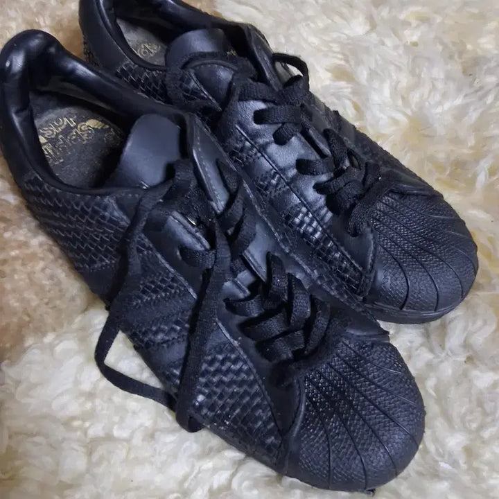 [BUNJANG] Adidas Leather Shoes 270 / 아디다스 가죽  270