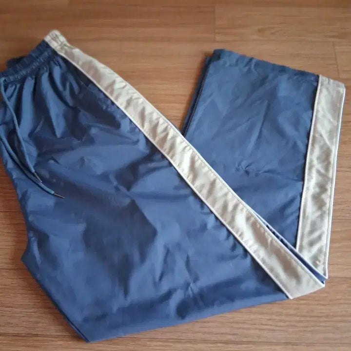 [BUNJANG] Wrinkled Wide Training Pants / 바스락 와이드 트레이닝