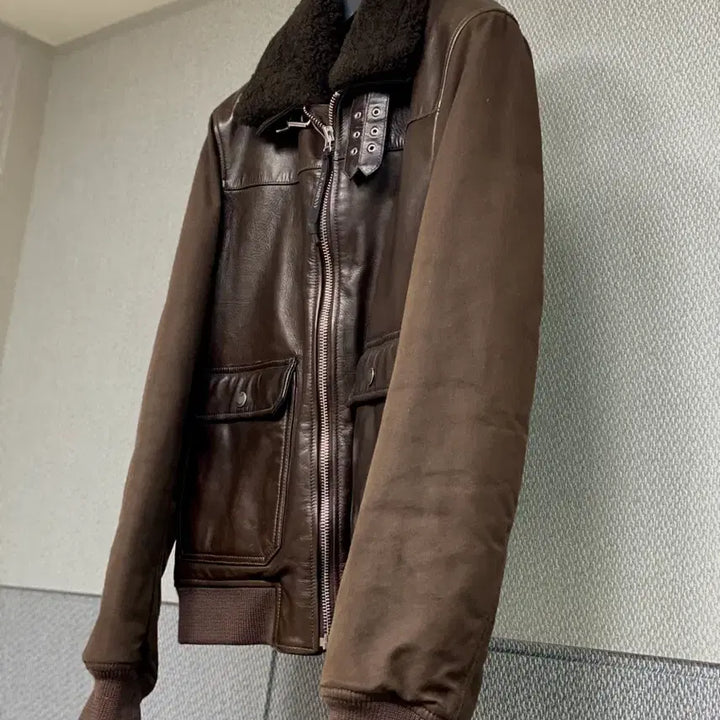 [BUNJANG] CP Company A-2 Genuine Natural Cowhide Leather Jacket with Quilted Padding Lining / [CP 컴퍼니] 정품 A-2 천연 소가죽 레더 자켓 (안감 누빔 패딩)