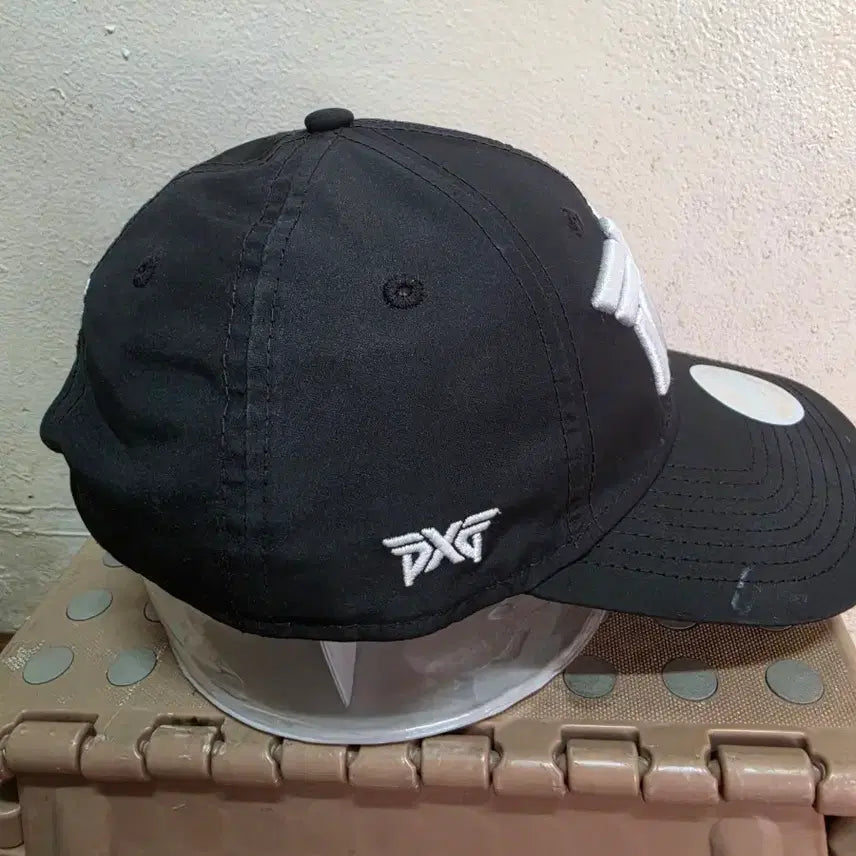 [BUNJANG] PXG x New Era 9TWENTY Black Golf Cap / (FREE) PXG x 뉴에라 9TWENTY 남성골프 블랙 볼캡