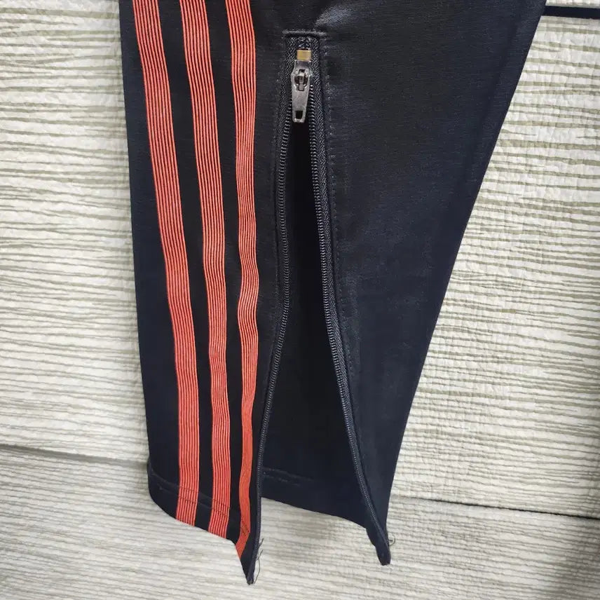 [BUNJANG] Adidas Training Pants (M/80) / 아디다스 트레이닝하의 (M/80)
