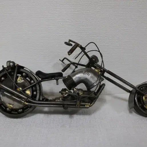 [BUNJANG] Junk Art Harley Davidson Motorcycle Model / [판매중] 정크아트 모형 할리 오토바이