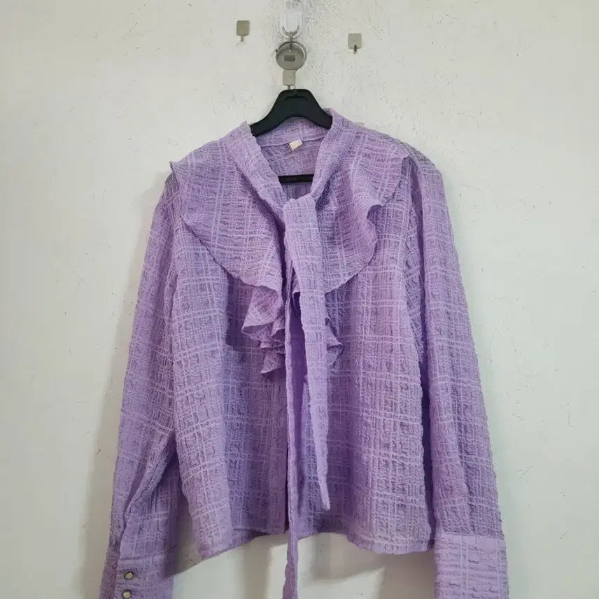 [BUNJANG] Purple Frill Ribbon Blouse / 퍼플 프릴 리본 블라우스