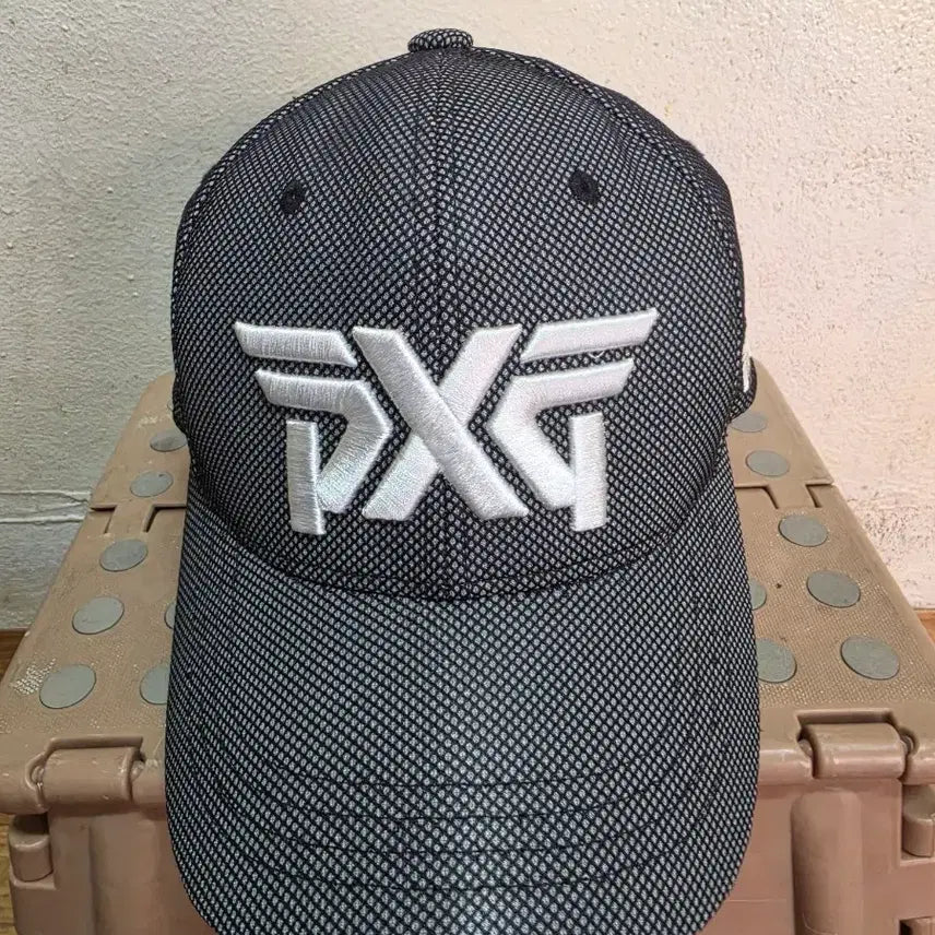 [SOLD OUT] (FREE)PXG 남성골프 블랙 메쉬캡 모자