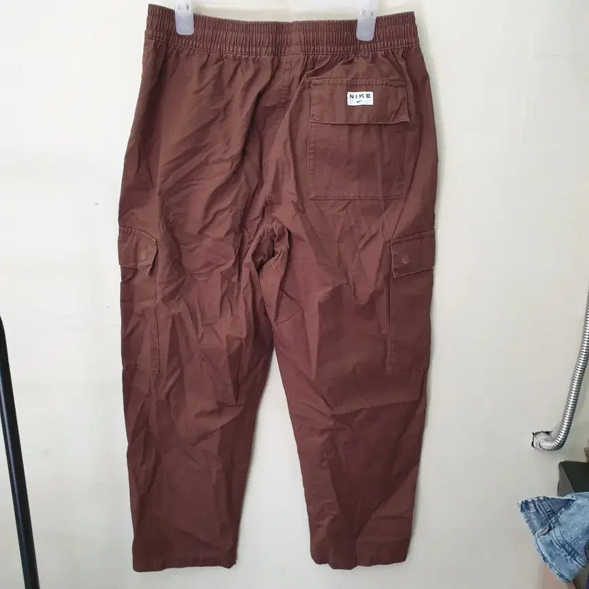 [BUNJANG] Nike Brown Nylon Shorts - Size L / [ L ] 나이키 브라운 나일론 쇼츠 23년식