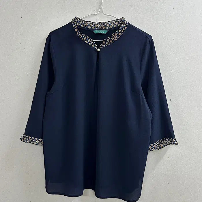 [BUNJANG] Crocodile Blouse XL / 크로커다일 블라우스 XL