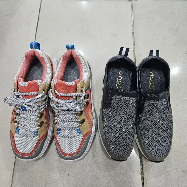 [BUNJANG] Height Increasing Sneakers (2 Pairs) / 키높이운동화2켤레(235)