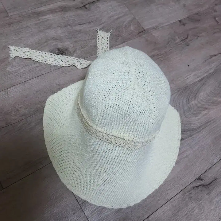 [BUNJANG] Ivory Lace Bucket Hat / 아이보리 레이스 벙거지 모자 새상품