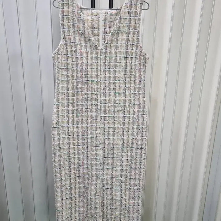 [BUNJANG] Tweed Sleeveless Maxi Dress / 데일리룩 트위드 슬리브리스 원피스