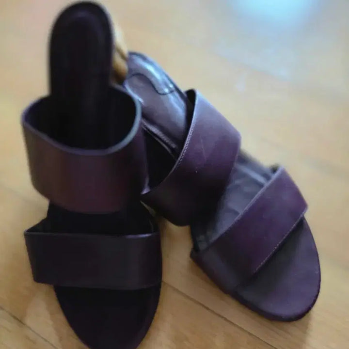 [BUNJANG] Salvatore Ferragamo Vara Leather Mules / [정품] Salvatore Ferragamo바라 가죽 뮬