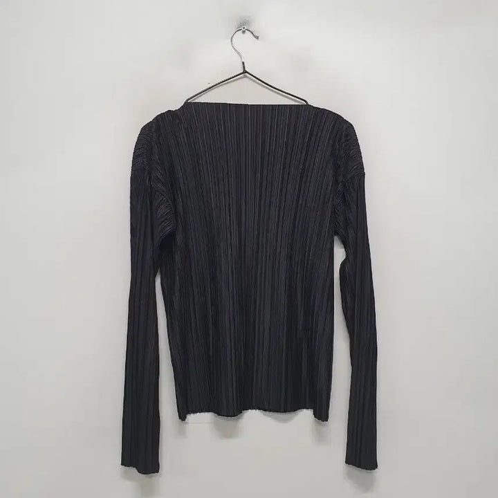 [BUNJANG] Understanding Pleats T-Shirt / 언더스탠딩 플리츠 티셔츠