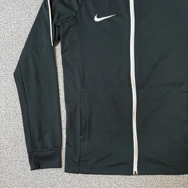 [BUNJANG] Nike Dri-FIT Jersey Size 95 / 나이키 드라이핏 져지 95