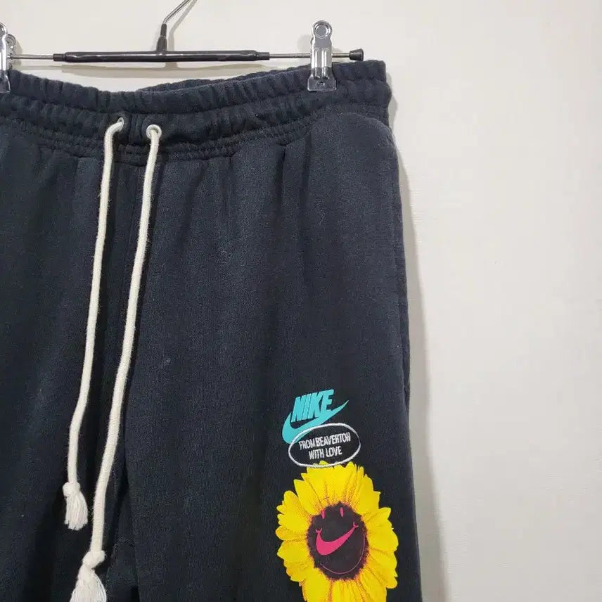 [BUNJANG] Nike Flower Training Pants / 나이키 플라워 트레이닝 바지