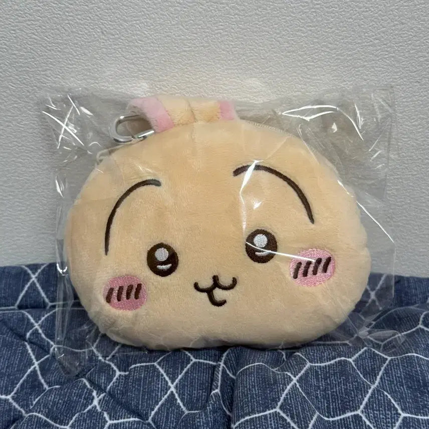 [BUNJANG] Chiikawa Usagi Re-Pass Pouch Plush Doll / 치이카와 우사기 릴패스 파우치 인형
