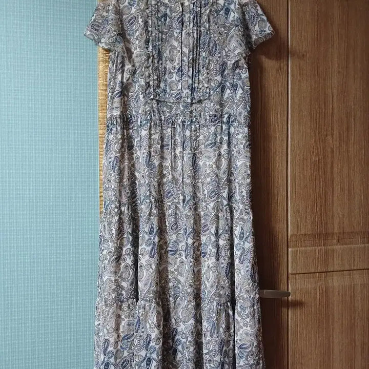 [BUNJANG] Thursday Island One Piece Dress / 썰스데이)) 원피스