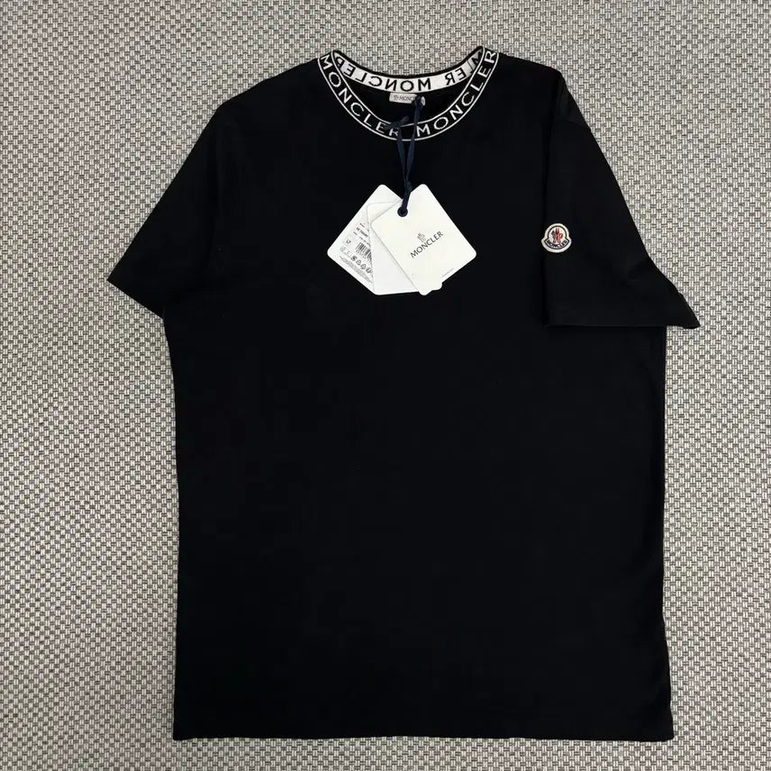 [BUNJANG] Moncler Wappen Patch T-Shirt Black XL / [XL]몽클레어 와펜패치 반팔티