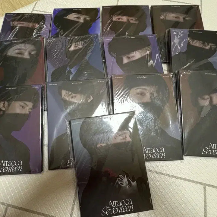 [BUNJANG] Seventeen Attacca Photocard and Binder Bundle Set / 5/25까지만팔고안되면버려요ㅠ)세븐틴 Attacca 포카,바인더 일괄판매