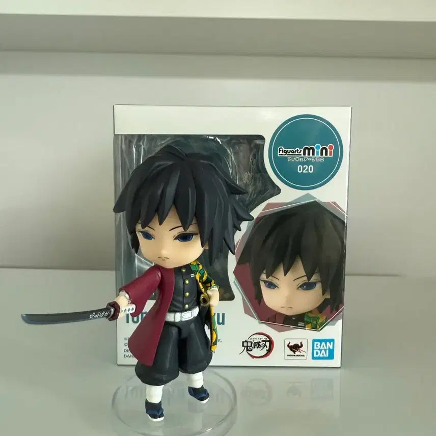 [BUNJANG] Demon Slayer Giyu Figuarts mini Figure / 귀멸의칼날 기유 피규아츠미니 피규어