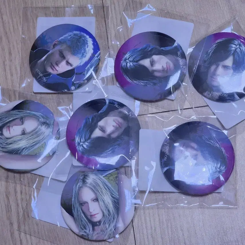 [BUNJANG] Devil May Cry Nero V Can Badge Bundle / 데빌메이크라이 캔뱃지 일괄 네로 V