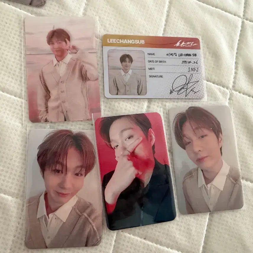 [BUNJANG] Lee Changsub National Tour Seoul Fan Booth Photocard Set / 이창섭 전국투어 서울 팬부스 포카세트입니다.
