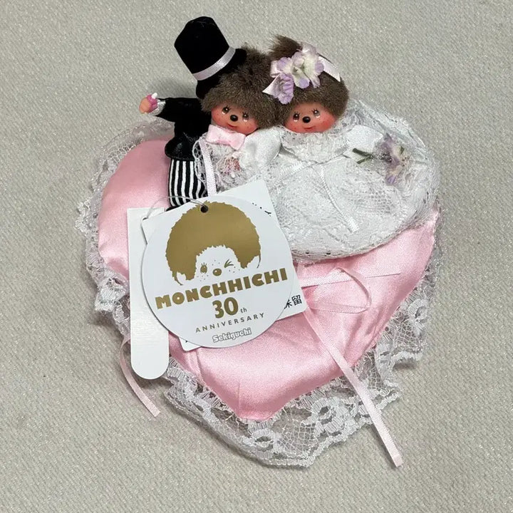 [BUNJANG] Monchhichi 30th Anniversary Mini Wedding Couple Doll / 고전 몬치치 30주년 미니 웨딩 세키구치 인형