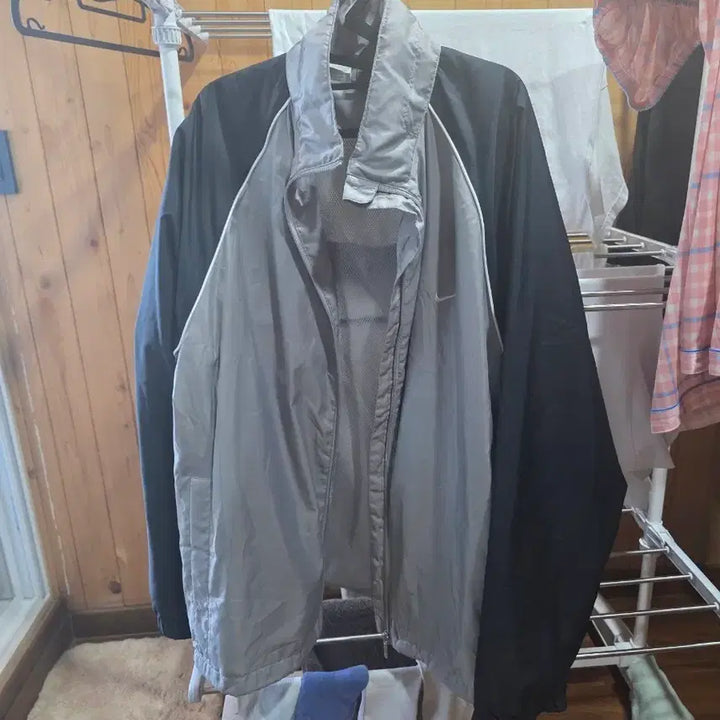[BUNJANG] Nike Windbreaker Jacket / 나이키 바람막이
