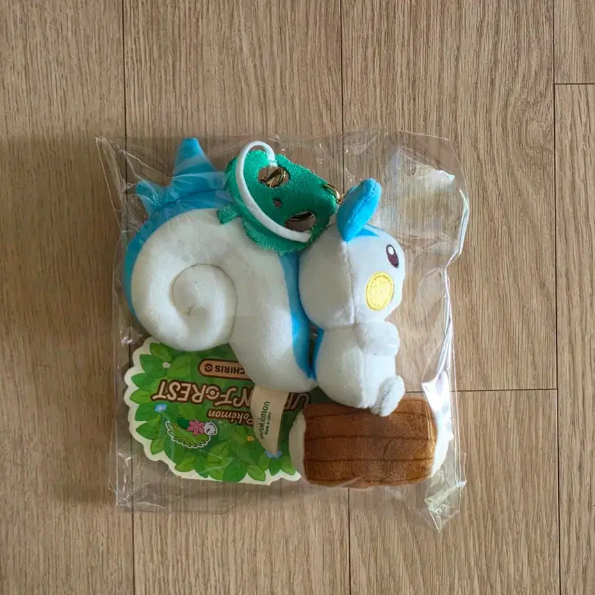[SOLD OUT] 서울숲 시크릿 포레스트 포켓몬 파치리스 인형 키링 새상품