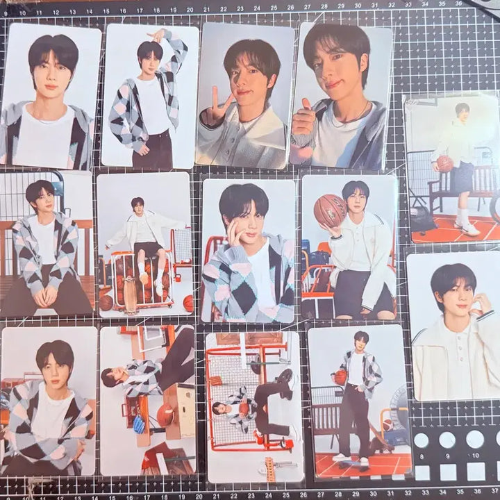 [BUNJANG] BTS Jin Run Jin Japan Mini Photocard Set / 방탄 석진 런석진 일본 미니포카 드볼