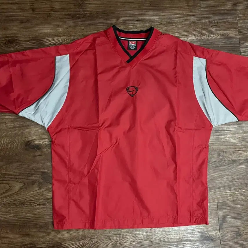 [BUNJANG] Nike Japan V-Neck Pullover Warm-Up / 나이키 일본판 브이넥 풀오버 웜업