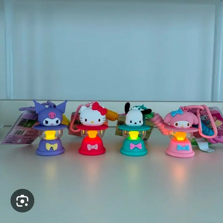[SOLD OUT] 산리오 캐릭터 미니 랜턴 키링