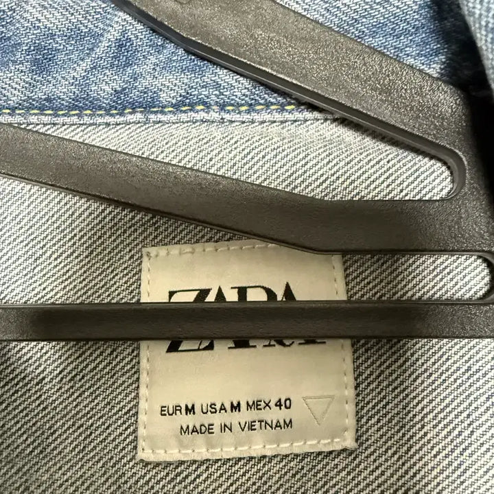 [BUNJANG] Zara Denim Jacket / 자라 청자켓