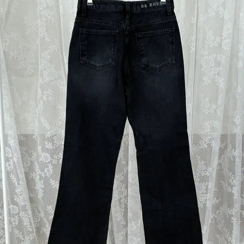 [BUNJANG] RE RHEE Semi Bootcut Denim Black / S) 새상품 리이 RE RHEE 세미부츠컷 데님 블랙