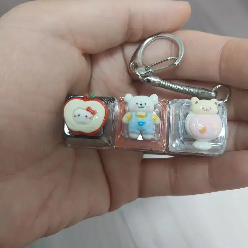 [BUNJANG] Character Keycap Keyring 3-Hole / 캐릭터 키캡 키링 3구