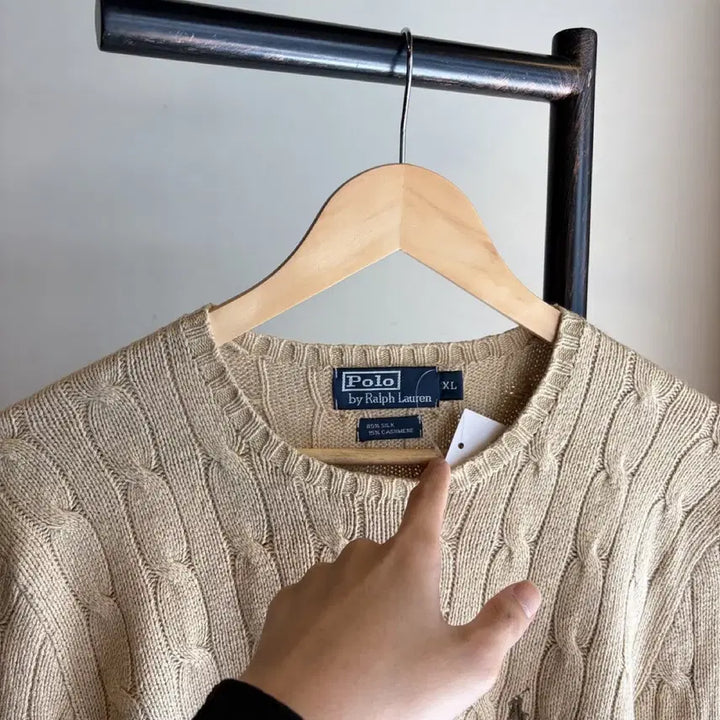 [BUNJANG] Polo Ralph Lauren Beige Cable Knit Silk Blend Sweater / 16932 - 폴로 랄프로렌 베이지 케이블 니트 (실크 85 캐시미어 1
