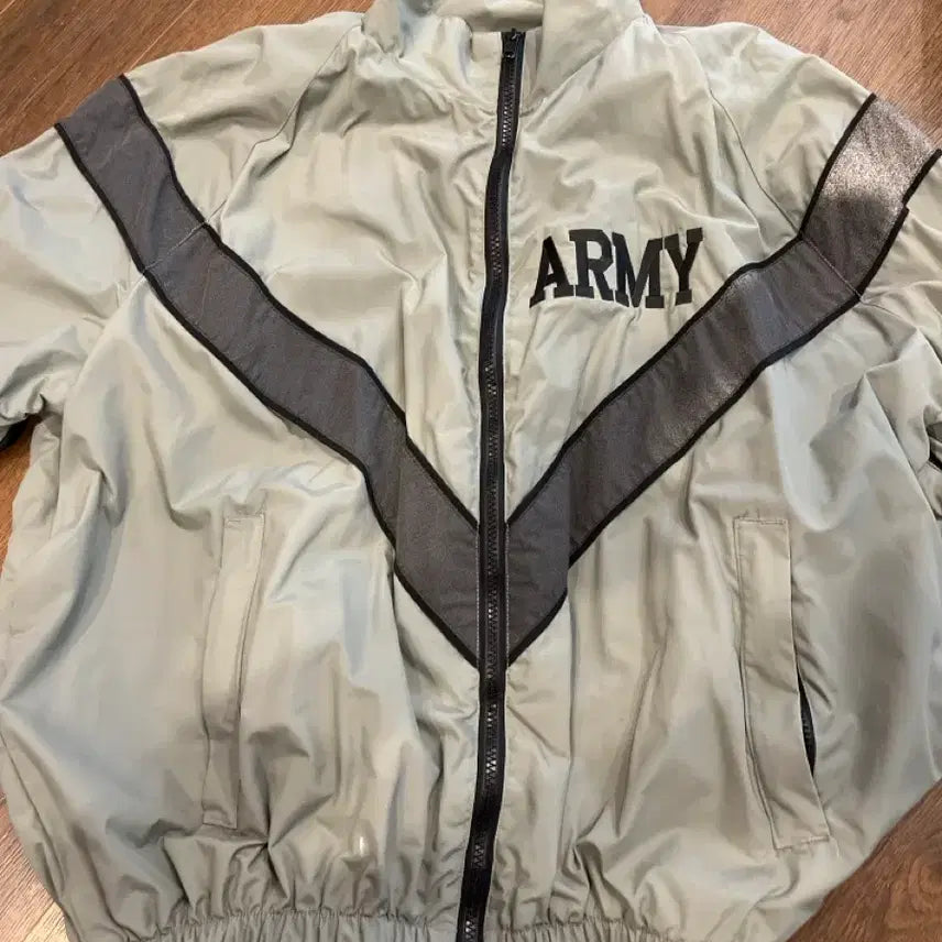 [BUNJANG] US Army Training Windbreaker Jacket / 미군 ARMY 트레이닝 바람막이 자켓