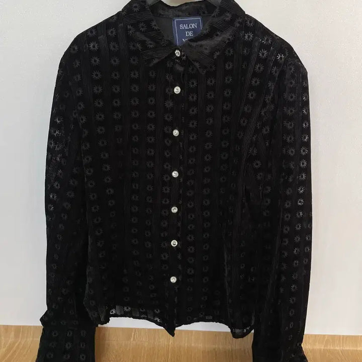[BUNJANG] Salondeyon Velvet Blouse / 살롱드욘 벨벳 블라우스