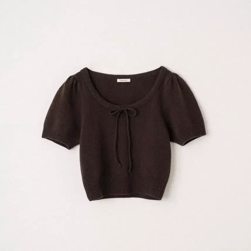 [BUNJANG] Archive J2U U-Neck Madeleine Knit / 아카이브제이투유 U넥 마들렌 니트